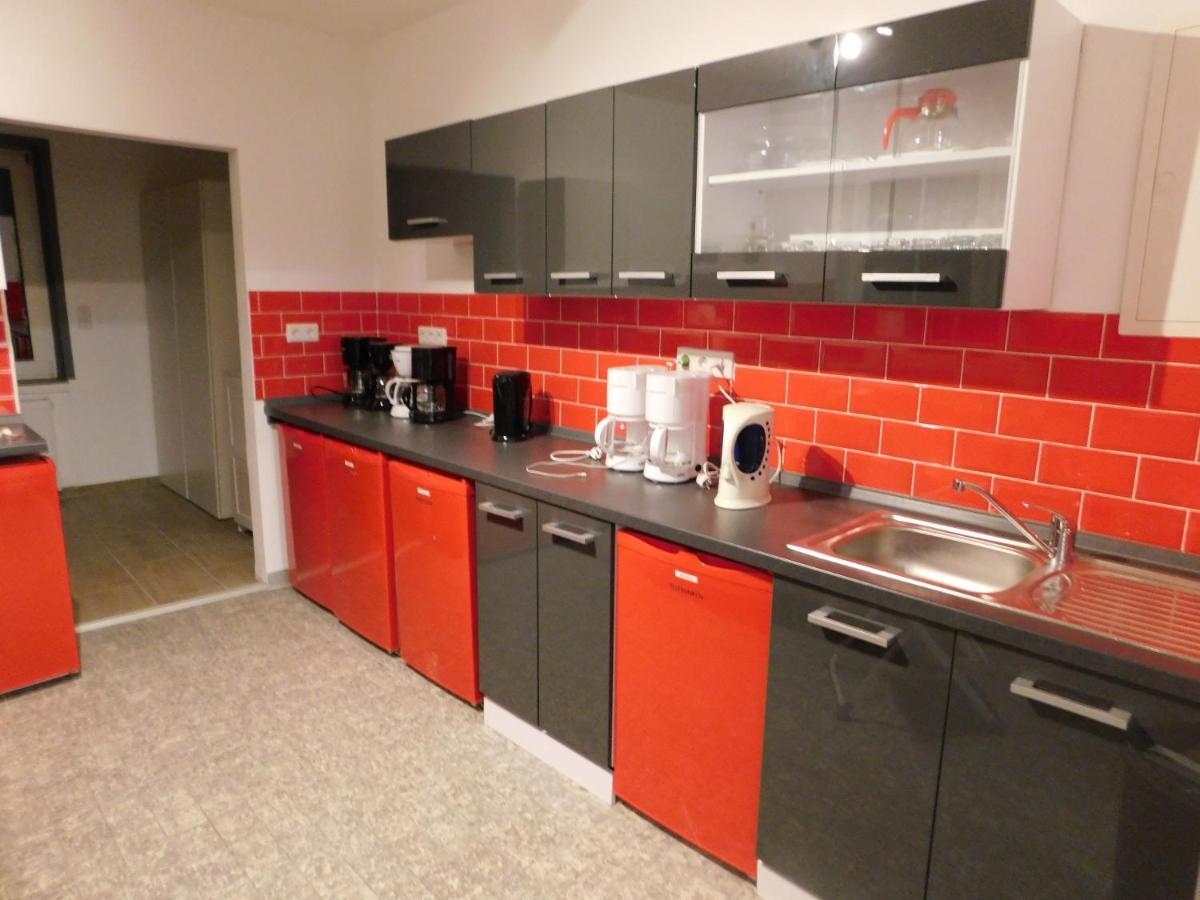 Haus Astenblick In Winterberg Fuer Bis Zu 35 Personen Fuer Wanderveranstaltungen Und Familienfeiern Dış mekan fotoğraf