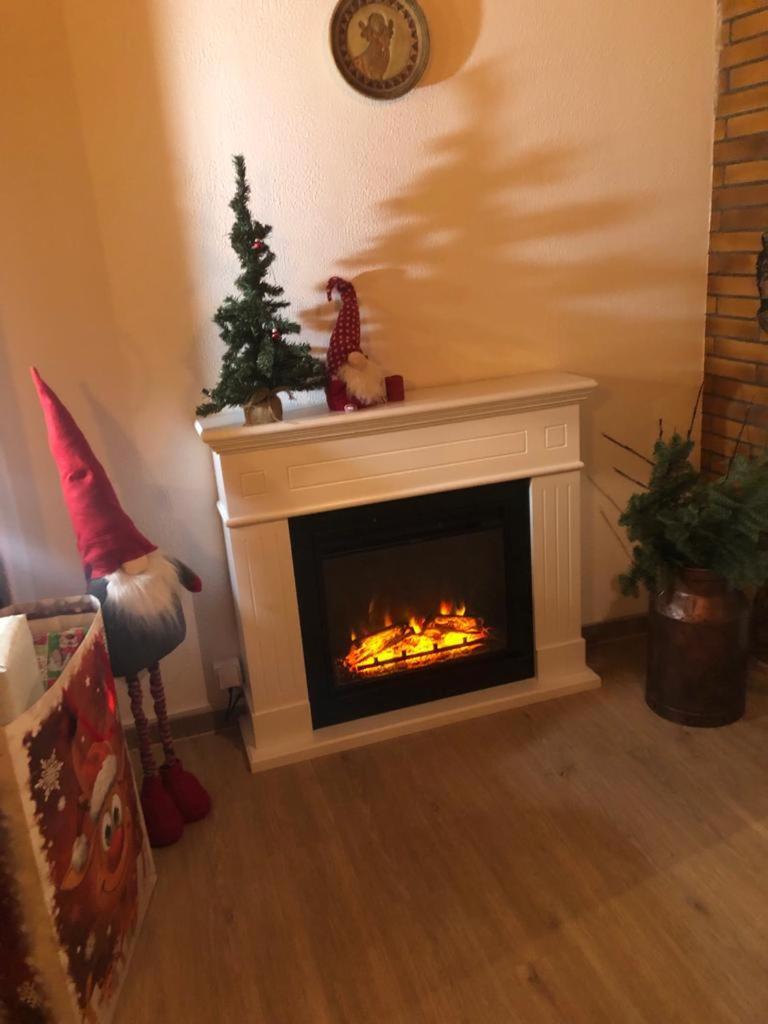 Haus Astenblick In Winterberg Fuer Bis Zu 35 Personen Fuer Wanderveranstaltungen Und Familienfeiern Dış mekan fotoğraf